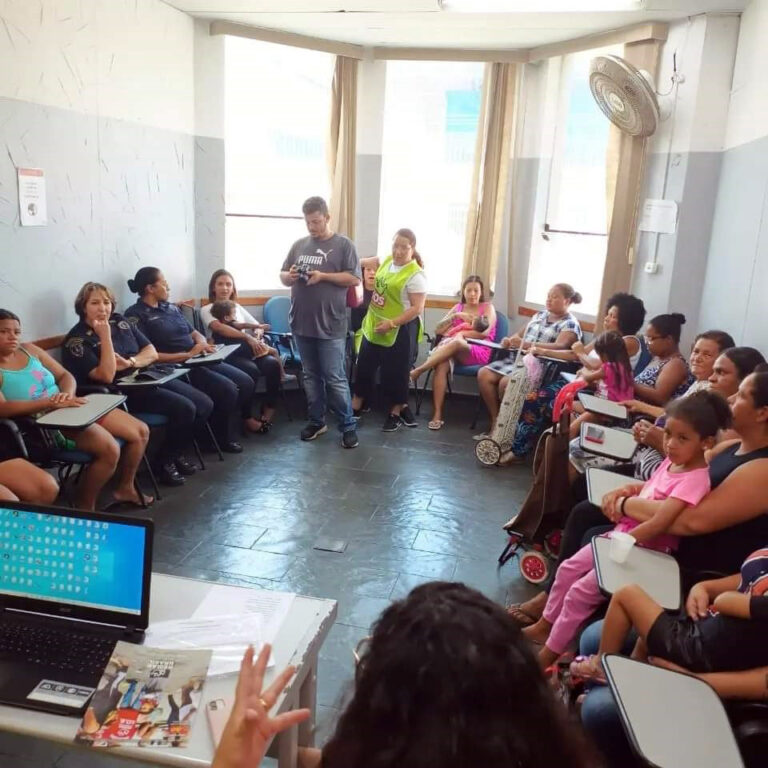 Patrulha Maria da Penha apresenta palestra na Associação Remar Brasil