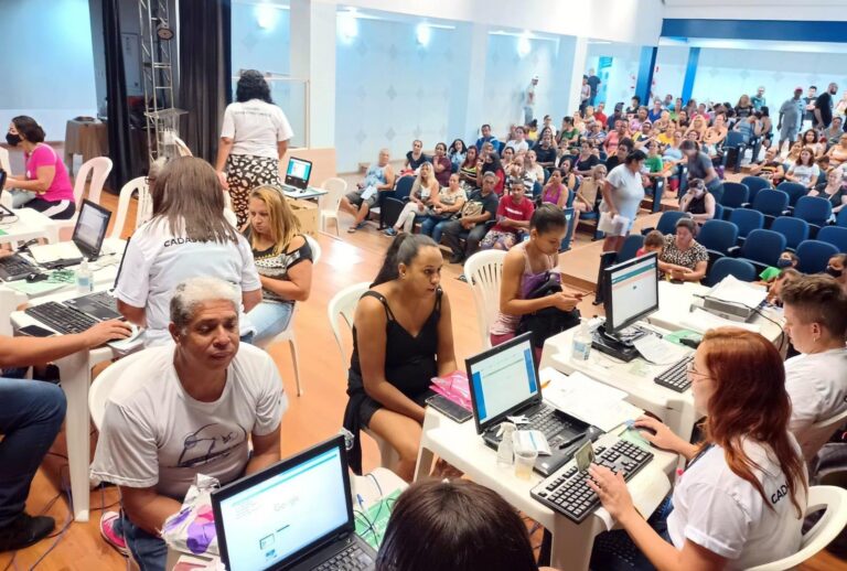 Guarulhos ultrapassa a marca de 235 mil famílias inscritas no CadÚnico