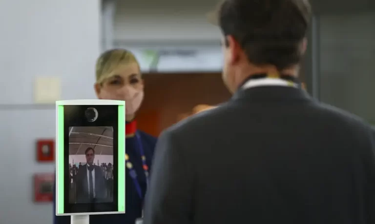 Sete em cada dez bancos adotam biometria facial