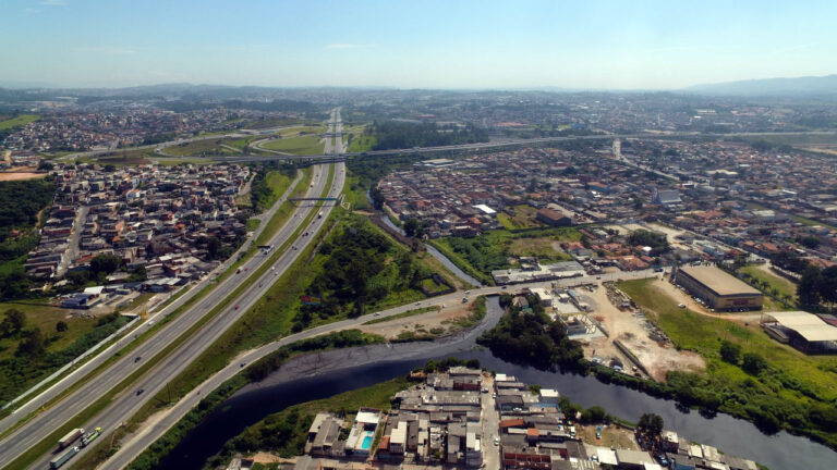 Guarulhos adere a programa de desburocratização de empresas