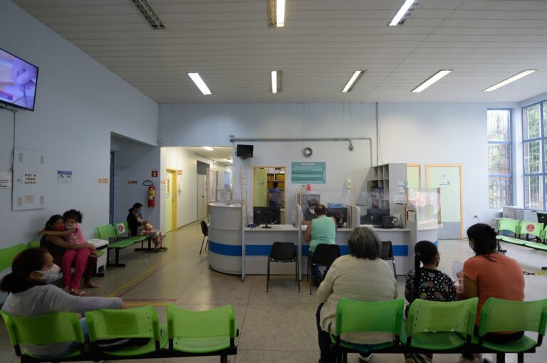Programa Atende Já Dengue conta com oito UBS abertas neste final de semana