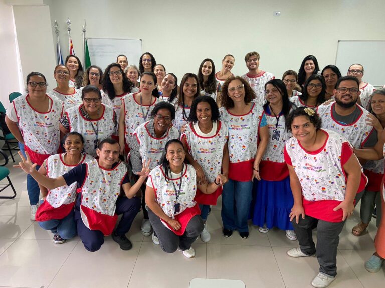 Prefeitura capacita profissionais da saúde para execução de testes rápidos de ISTs