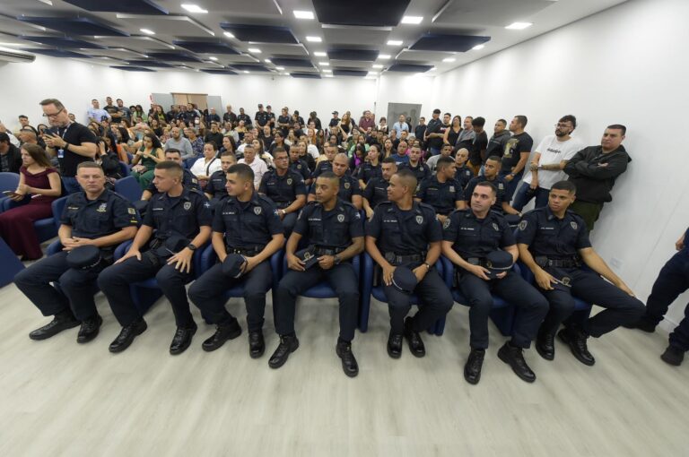 Mais 14 GCMs são formados para auxiliar no patrulhamento de Guarulhos