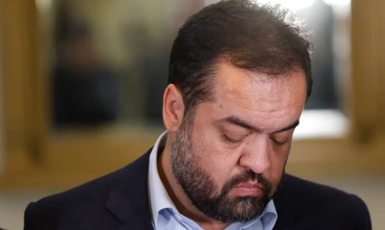 Governador do RJ diz que traficantes atiraram contra pessoas nas ruas