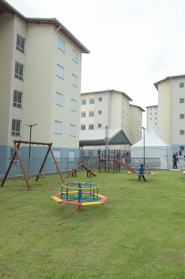 Prefeitura de Guarulhos entrega 72 unidades no Jardim São Domingos para famílias em vulnerabilidade social