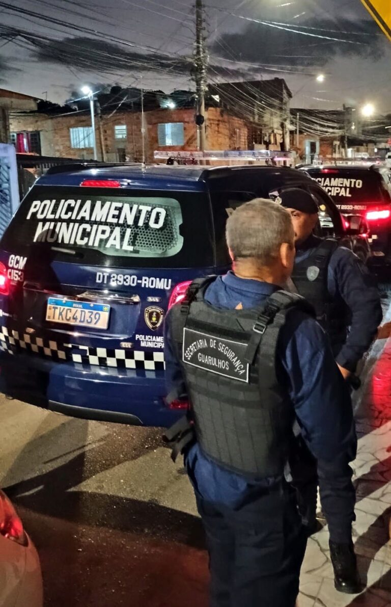 GCM prende traficante com quase 700 porções de drogas no Jardim da Mamãe