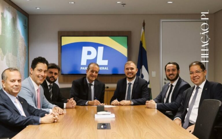 Thiago Surfista, Vice-Prefeito deixa o NOVO e se filia ao PL