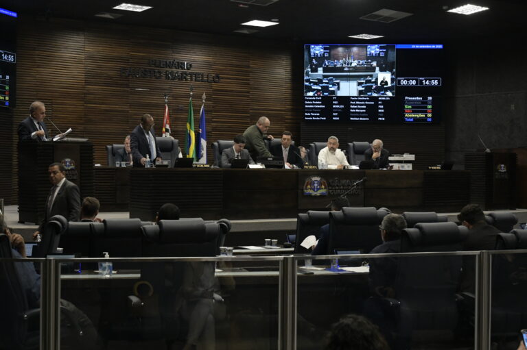 Câmara aprova quatro projetos em Sessão Ordinária