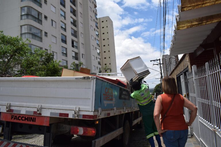 Cata-Tralha atende Parque Continental I, II e III e mais dois bairros de Guarulhos neste fim de semana