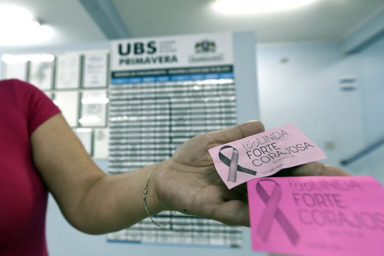 Prefeitura realiza mais de 3,5 mil exames de Papanicolau e amplia mamografias em campanha do Outubro Rosa