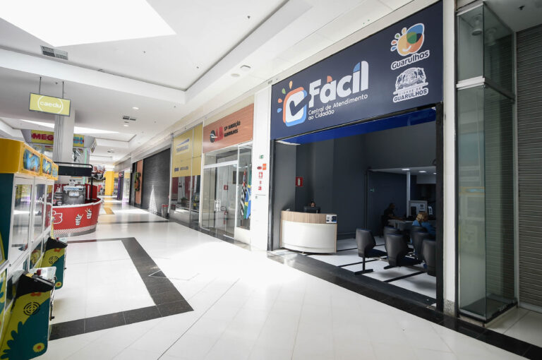 Prefeitura entrega nova agência do Fácil Bonsucesso