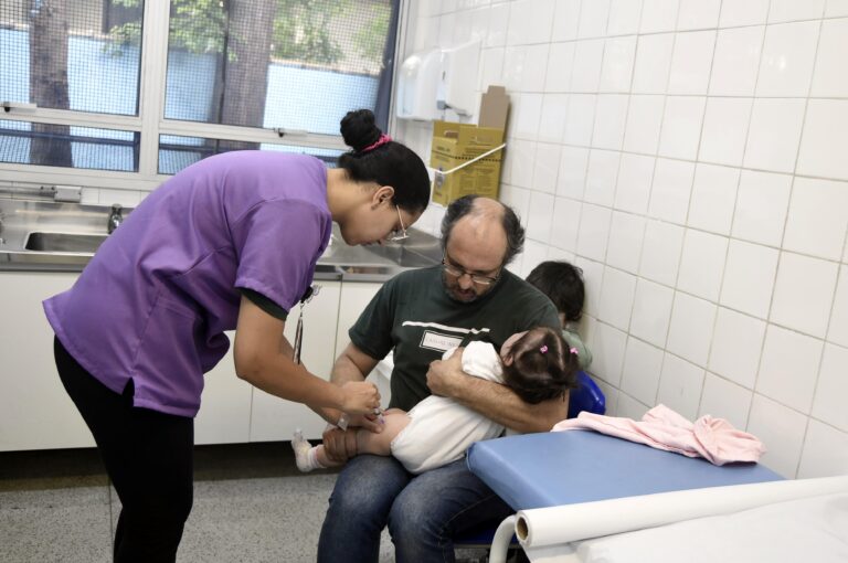 Prefeitura destaca importância da vacinação no Dia Mundial de Combate à Poliomielite