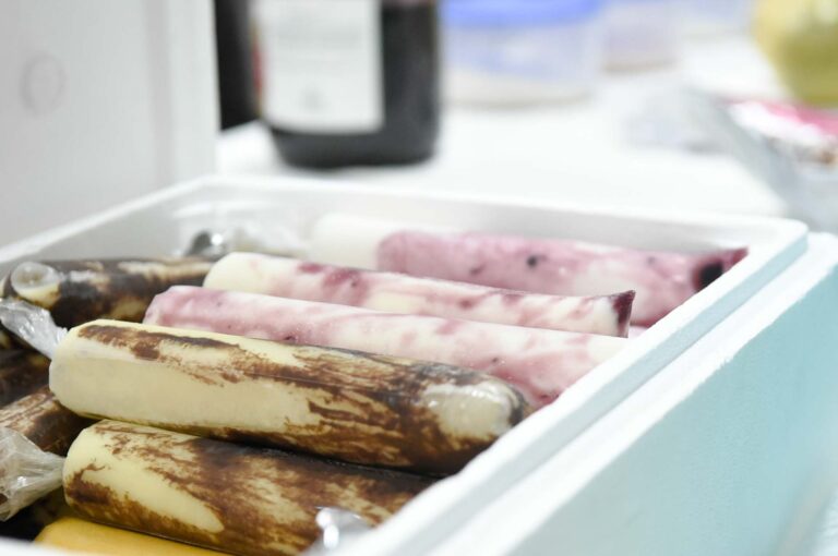 Casa da Mulher oferece oficina de geladinho gourmet como opção de geração de renda