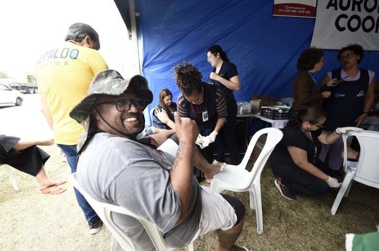 Prefeitura de Guarulhos presta mais de 1,1 mil atendimentos aos romeiros de Aparecida