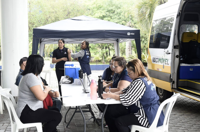 Vacimóvel leva Imunização ao Jardim Adriana e a mais dois bairros a partir deste sábado