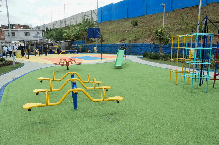 Prefeitura revitaliza Comunidade do Sata com praça e espaço de lazer