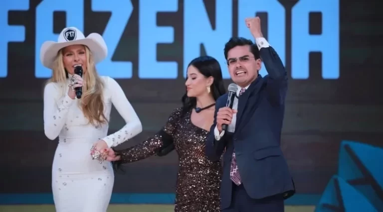 Dudu Camargo é o campeão de A Fazenda 17 com 75,88% dos votos