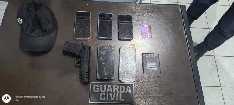 GCM de Arujá recupera moto roubada em Itaquaquecetuba