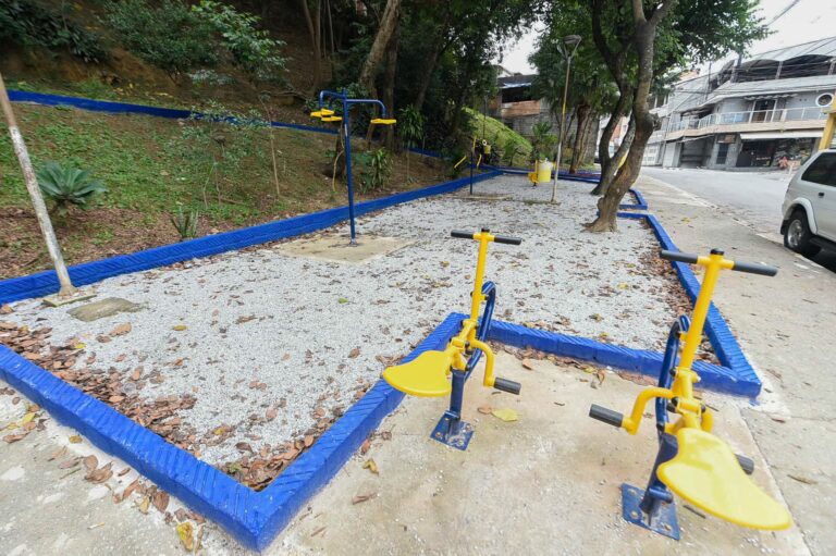 Prefeitura de Guarulhos entrega revitalização de praça no Parque Santo Antônio