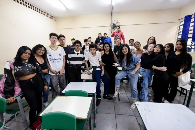 Prefeitura leva projeto Juventude na Escola ao Jardim São Jorge