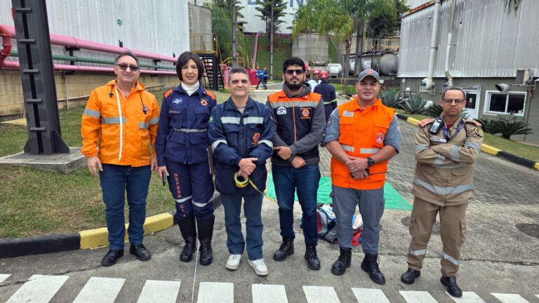 Defesa Civil participa de simulado de emergência química em empresa de Guarulhos