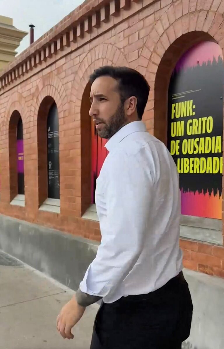 Denúncia de deputado do PL contra “narcocultura” interrompe exposição no Museu da Língua Portuguesa