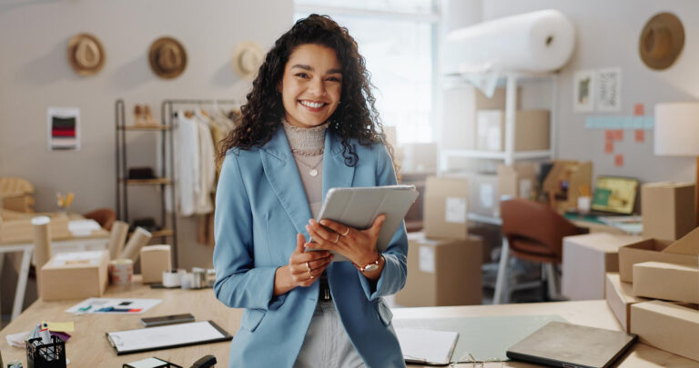 Curso gratuito orienta autônomos e freelancers sobre fortalecimento de marca e gestão de carreira